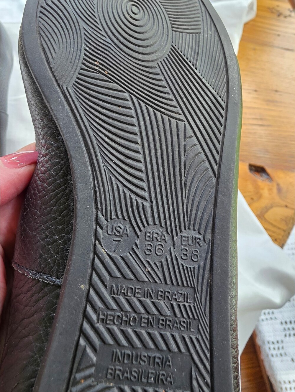 🔥Olukai "Olu" Ballet Flats W/bows Women's Comfy Slip-Ons Made In Brazil Size 7 - Picture 6 of 6